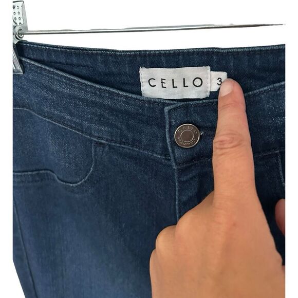 Cello Fringe Flare Leg Size 3 Stretch Dark Wash Wide Leg Bell Bottom y2K Retro - Picture 10 of 16